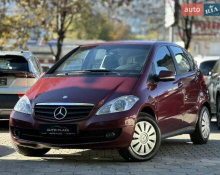 Червоний Мерседес А клас, об'ємом двигуна 1.99 л та пробігом 300 тис. км за 5500 $, фото 1 на Automoto.ua