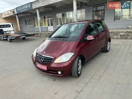 Красный Мерседес А класс, объемом двигателя 1.7 л и пробегом 207 тыс. км за 6450 $, фото 1 на Automoto.ua