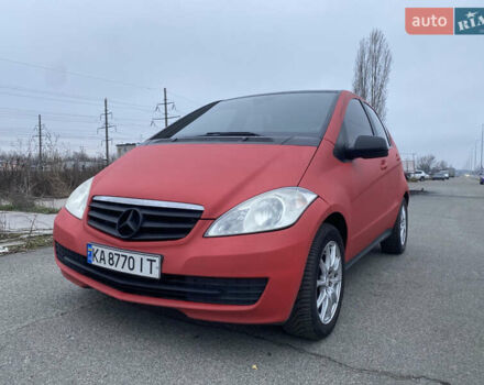 Красный Мерседес А класс, объемом двигателя 1.5 л и пробегом 210 тыс. км за 6300 $, фото 1 на Automoto.ua