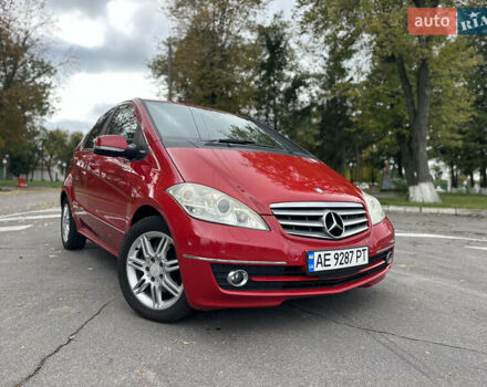 Червоний Мерседес А клас, об'ємом двигуна 1.7 л та пробігом 152 тис. км за 6999 $, фото 1 на Automoto.ua