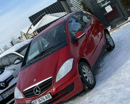 Красный Мерседес А класс, объемом двигателя 1.7 л и пробегом 83 тыс. км за 7900 $, фото 1 на Automoto.ua