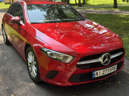Мерседес А класс 2019 в Хмельницком на Automoto.ua Красный Мерседес А класс, объемом двигателя 1.99 л и пробегом 35 тыс. км за 24800 $, фото 1 на Automoto.ua