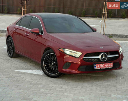 Красный Мерседес А класс, объемом двигателя 1.99 л и пробегом 57 тыс. км за 28000 $, фото 1 на Automoto.ua