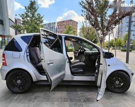 Мерседес А класс, объемом двигателя 1.7 л и пробегом 257 тыс. км за 3990 $, фото 24 на Automoto.ua