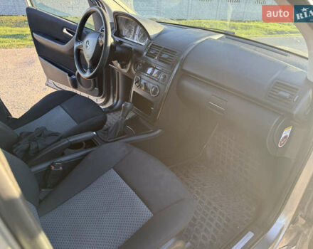 Мерседес А класс, объемом двигателя 2.02 л и пробегом 222 тыс. км за 3999 $, фото 5 на Automoto.ua