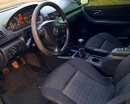 Мерседес А класс, объемом двигателя 1.9 л и пробегом 290 тыс. км за 1850 $, фото 6 на Automoto.ua