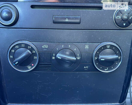 Мерседес А класс, объемом двигателя 1.99 л и пробегом 228 тыс. км за 6400 $, фото 17 на Automoto.ua
