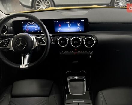 купить новое авто Мерседес А класс 2023 года от официального дилера ТОВ «Автомобильний Дім Укравто Україна-Мерседес Бенц» Мерседес фото