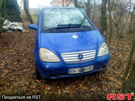 Мерседес А класс, объемом двигателя 1.6 л и пробегом 320 тыс. км за 2000 $, фото 1 на Automoto.ua