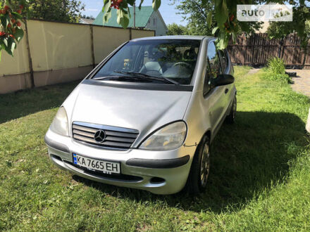 Мерседес А клас 2000 у Києві на Automoto.ua Мерседес А клас, об'ємом двигуна 1.7 л та пробігом 238 тис. км за 4000 $, фото 1 на Automoto.ua