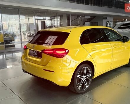 купити нове авто Мерседес А клас 2023 року від офіційного дилера ТОВ «Автомобильний Дім Укравто Україна-Мерседес Бенц» Мерседес фото