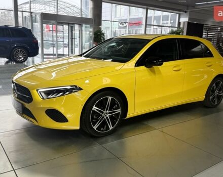 купить новое авто Мерседес А класс 2023 года от официального дилера ТОВ «Автомобильний Дім Укравто Україна-Мерседес Бенц» Мерседес фото