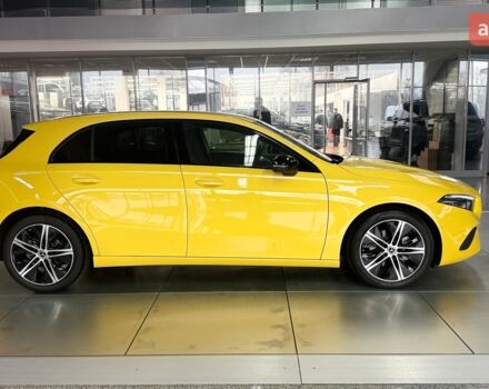 купити нове авто Мерседес А клас 2023 року від офіційного дилера ТОВ «Автомобильний Дім Укравто Україна-Мерседес Бенц» Мерседес фото