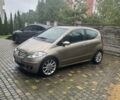 Желтый Мерседес А класс, объемом двигателя 1.5 л и пробегом 145 тыс. км за 5600 $, фото 1 на Automoto.ua
