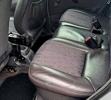 Мерседес А класс 1998 в Ровно на Automoto.ua Серый Мерседес А класс, объемом двигателя 1.4 л и пробегом 322 тыс. км за 2300 $, фото 2 на Automoto.ua