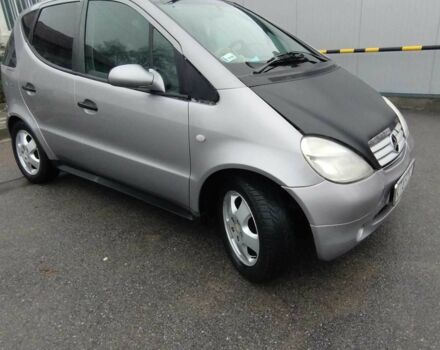 Сірий Мерседес А клас, об'ємом двигуна 1.4 л та пробігом 304 тис. км за 900 $, фото 4 на Automoto.ua