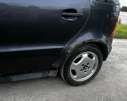 Сірий Мерседес А клас, об'ємом двигуна 1.6 л та пробігом 316 тис. км за 2000 $, фото 4 на Automoto.ua