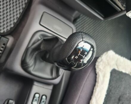 Серый Мерседес А класс, объемом двигателя 1.6 л и пробегом 237 тыс. км за 3100 $, фото 4 на Automoto.ua