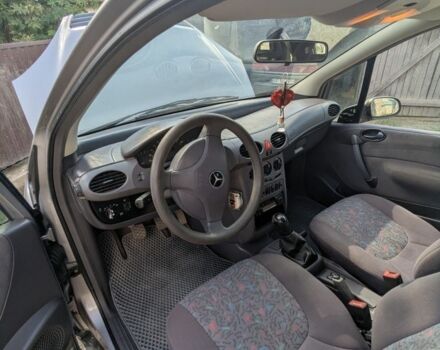 Серый Мерседес А класс, объемом двигателя 1.4 л и пробегом 200 тыс. км за 2500 $, фото 15 на Automoto.ua