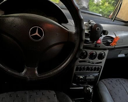 Сірий Мерседес А клас, об'ємом двигуна 1.6 л та пробігом 316 тис. км за 2000 $, фото 6 на Automoto.ua