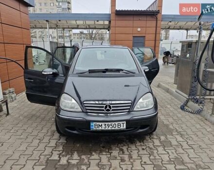 Серый Мерседес А класс, объемом двигателя 1.4 л и пробегом 250 тыс. км за 3500 $, фото 7 на Automoto.ua