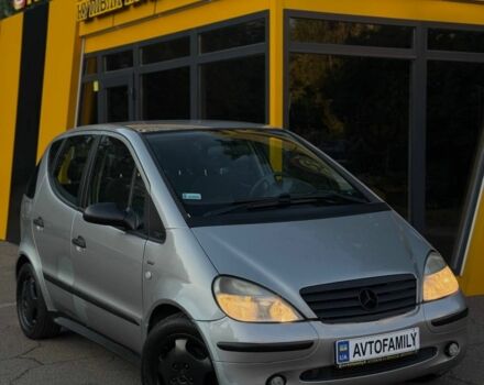 Серый Мерседес А класс, объемом двигателя 1.6 л и пробегом 260 тыс. км за 2300 $, фото 2 на Automoto.ua