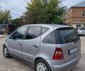 Серый Мерседес А класс, объемом двигателя 1.7 л и пробегом 175 тыс. км за 2510 $, фото 5 на Automoto.ua