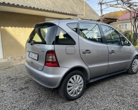 Серый Мерседес А класс, объемом двигателя 1.7 л и пробегом 3 тыс. км за 1000 $, фото 4 на Automoto.ua