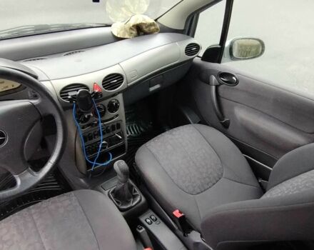 Сірий Мерседес А клас, об'ємом двигуна 1.4 л та пробігом 304 тис. км за 900 $, фото 6 на Automoto.ua