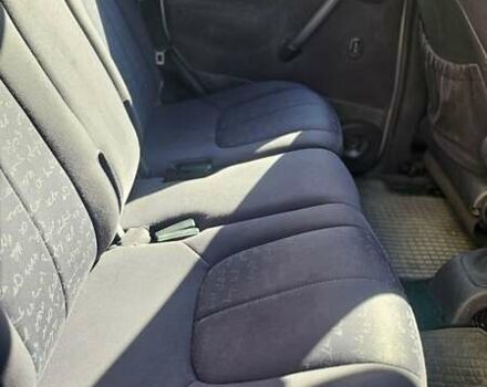 Серый Мерседес А класс, объемом двигателя 1.6 л и пробегом 280 тыс. км за 2250 $, фото 1 на Automoto.ua