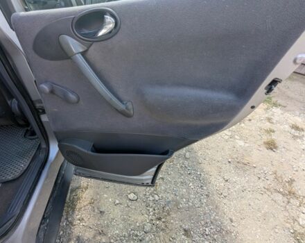 Серый Мерседес А класс, объемом двигателя 1.4 л и пробегом 200 тыс. км за 2500 $, фото 12 на Automoto.ua