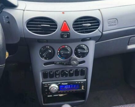 Серый Мерседес А класс, объемом двигателя 1.4 л и пробегом 336 тыс. км за 2750 $, фото 2 на Automoto.ua