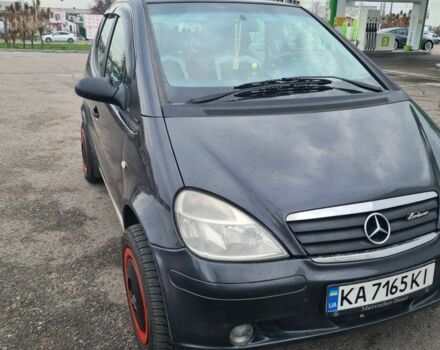 Серый Мерседес А класс, объемом двигателя 1.6 л и пробегом 237 тыс. км за 3100 $, фото 1 на Automoto.ua