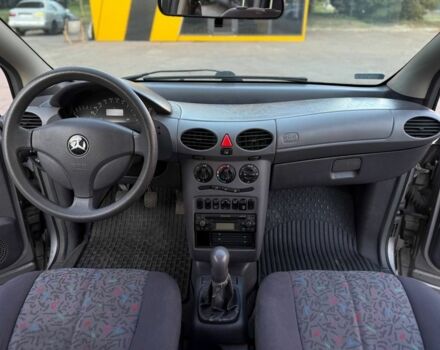 Серый Мерседес А класс, объемом двигателя 1.6 л и пробегом 260 тыс. км за 2300 $, фото 10 на Automoto.ua