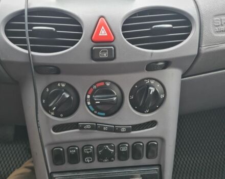 Серый Мерседес А класс, объемом двигателя 1.6 л и пробегом 237 тыс. км за 3100 $, фото 7 на Automoto.ua