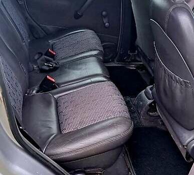 Мерседес А класс 1998 в Ровно на Automoto.ua Серый Мерседес А класс, объемом двигателя 1.4 л и пробегом 322 тыс. км за 2300 $, фото 1 на Automoto.ua