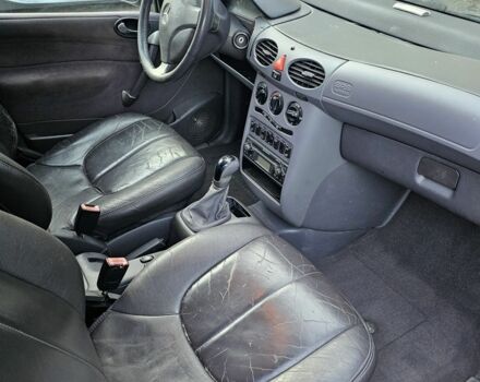 Серый Мерседес А класс, объемом двигателя 1.6 л и пробегом 176 тыс. км за 2100 $, фото 4 на Automoto.ua