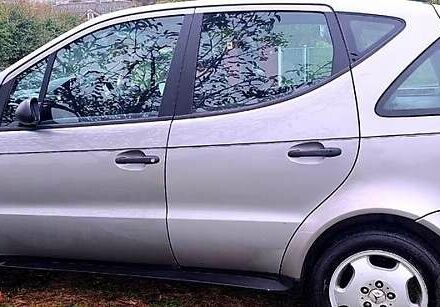 Мерседес А класс 1998 в Ровно на Automoto.ua Серый Мерседес А класс, объемом двигателя 1.4 л и пробегом 322 тыс. км за 2300 $, фото 5 на Automoto.ua