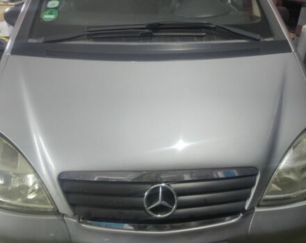 Сірий Мерседес А клас, об'ємом двигуна 1.6 л та пробігом 250 тис. км за 2000 $, фото 2 на Automoto.ua