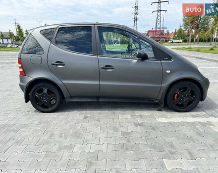 Сірий Мерседес А клас, об'ємом двигуна 1.6 л та пробігом 176 тис. км за 4500 $, фото 8 на Automoto.ua