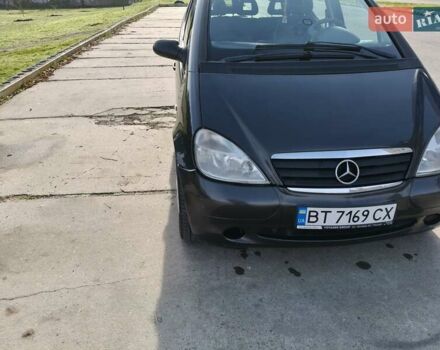 Серый Мерседес А класс, объемом двигателя 1.6 л и пробегом 235 тыс. км за 4200 $, фото 7 на Automoto.ua