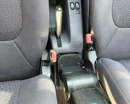 Серый Мерседес А класс, объемом двигателя 1.6 л и пробегом 235 тыс. км за 4200 $, фото 11 на Automoto.ua