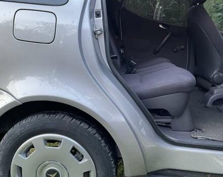 Мерседес А класс 1999 в Бориславе на Automoto.ua Серый Мерседес А класс, объемом двигателя 1.4 л и пробегом 182 тыс. км за 3700 $, фото 6 на Automoto.ua