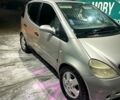 Сірий Мерседес А клас, об'ємом двигуна 1.4 л та пробігом 230 тис. км за 2850 $, фото 2 на Automoto.ua