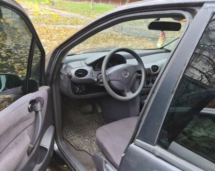 Сірий Мерседес А клас, об'ємом двигуна 1.7 л та пробігом 311 тис. км за 3200 $, фото 4 на Automoto.ua