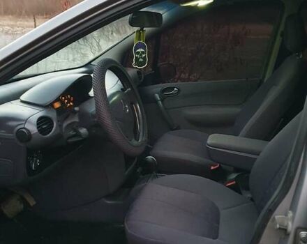 Сірий Мерседес А клас, об'ємом двигуна 1.7 л та пробігом 280 тис. км за 2750 $, фото 22 на Automoto.ua