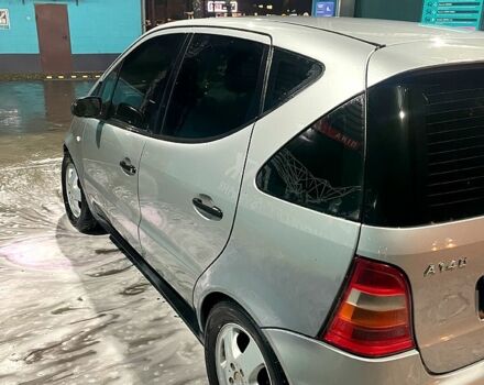 Сірий Мерседес А клас, об'ємом двигуна 1.4 л та пробігом 230 тис. км за 2850 $, фото 4 на Automoto.ua