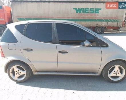 Серый Мерседес А класс, объемом двигателя 1.6 л и пробегом 233 тыс. км за 4500 $, фото 3 на Automoto.ua