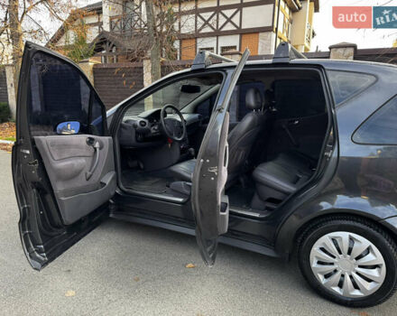 Сірий Мерседес А клас, об'ємом двигуна 1.7 л та пробігом 240 тис. км за 3300 $, фото 13 на Automoto.ua