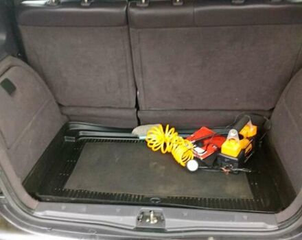 Сірий Мерседес А клас, об'ємом двигуна 1.6 л та пробігом 226 тис. км за 2150 $, фото 8 на Automoto.ua